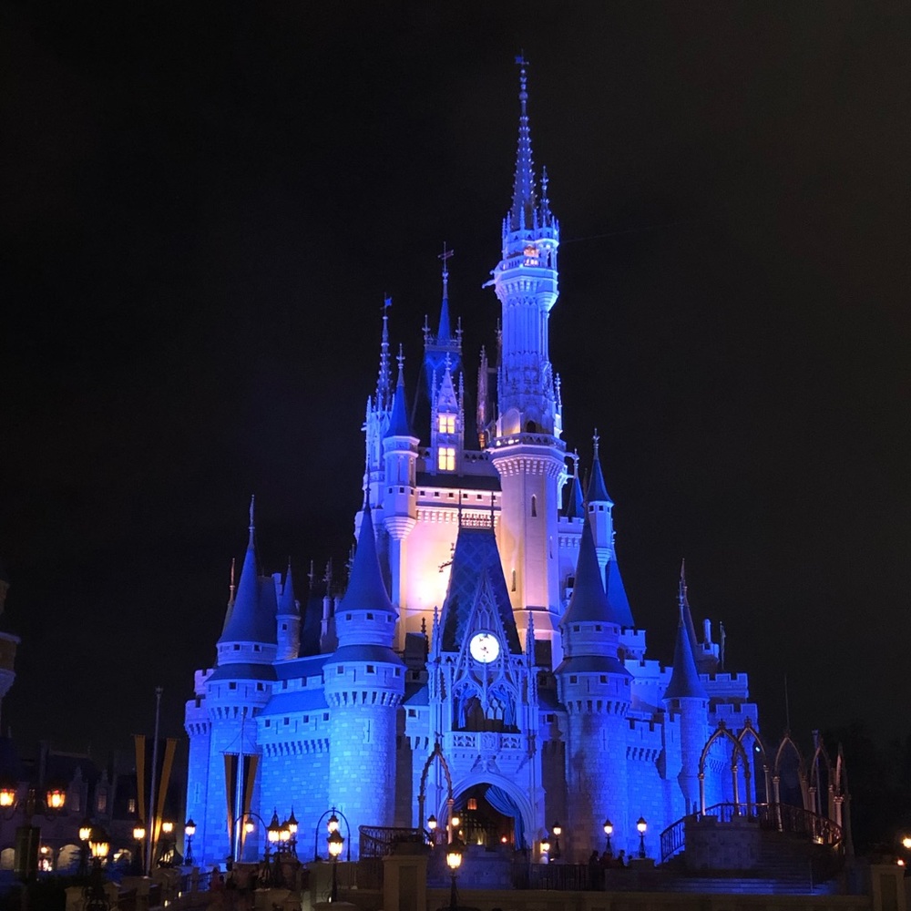 Meet your Posher, Carrie